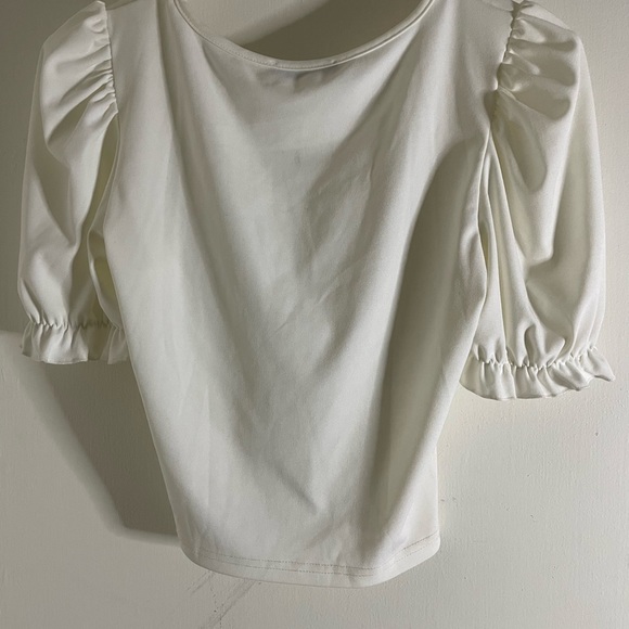 Puff sleeve top - Picture 2 of 4
